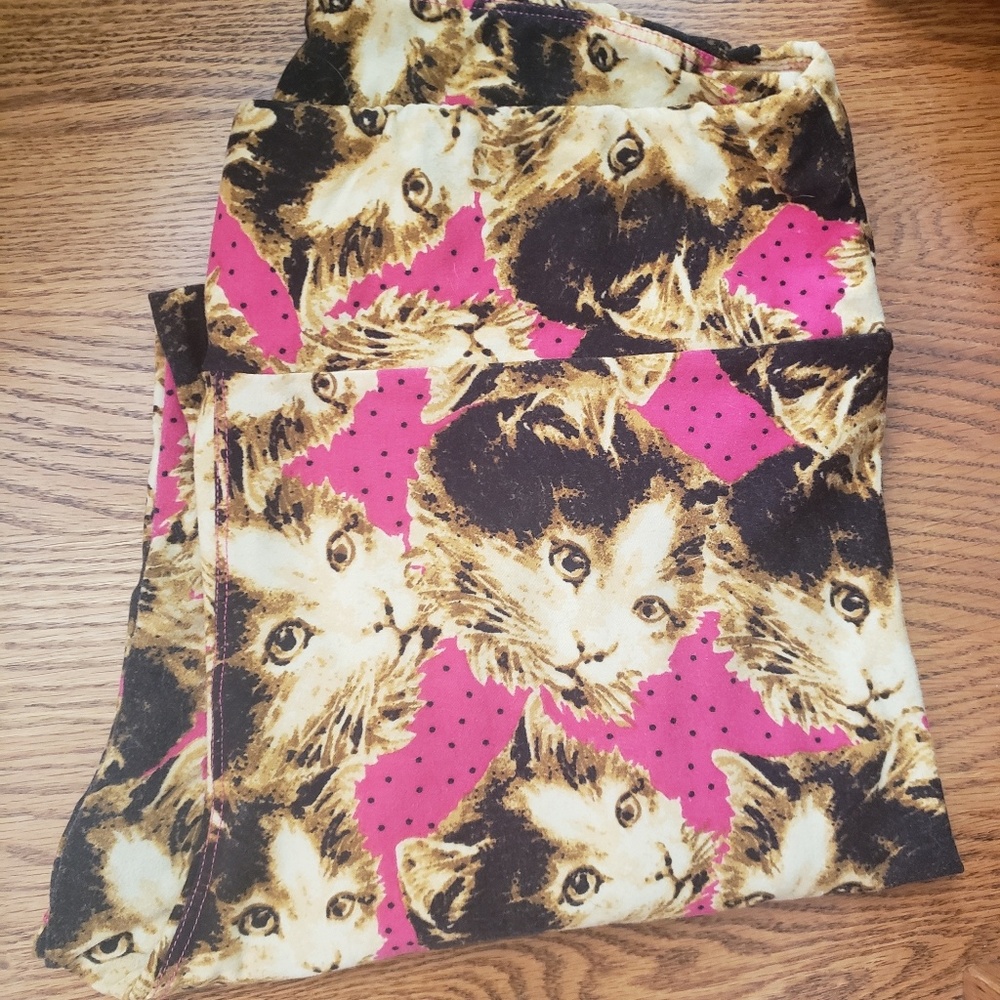 Lularoe Cat Leggings TC